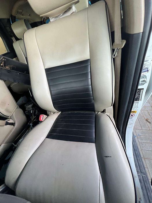 Front Seat (LHS) - 2011 Toyota Sequoia