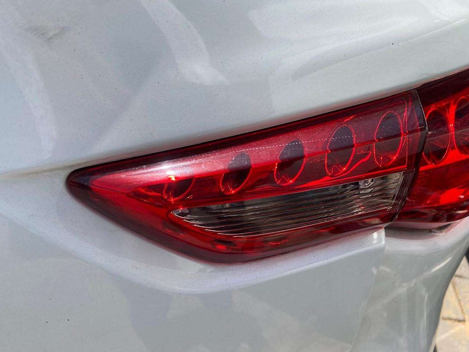 Tail Light (RH) - 2011 Infiniti FX50