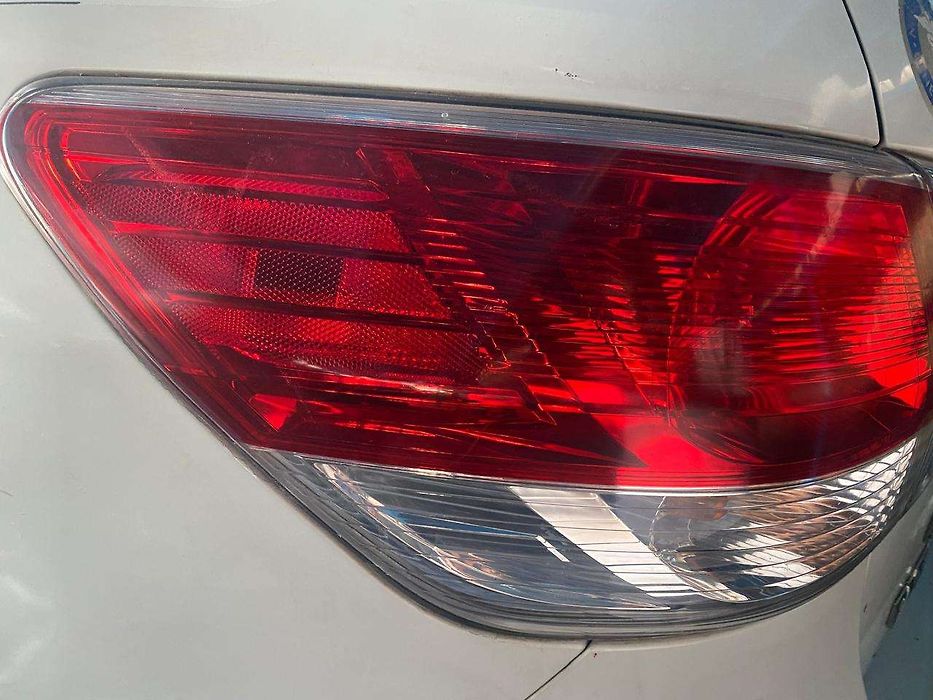 Tail Light (LH) - 2013 Nissan Pathfinder