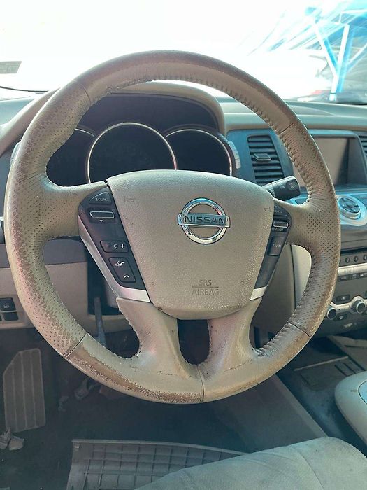 Steering wheel - 2011 Nissan Murano