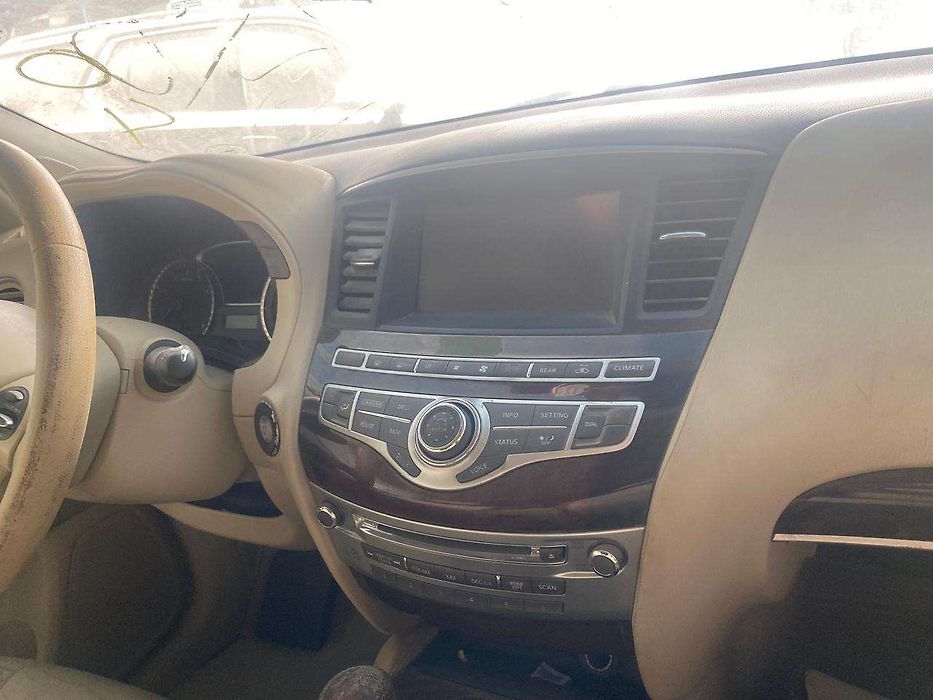 Dashboard  - 2013 Infiniti JX35