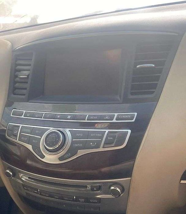 Info-gps-tv screen - 2013 Infiniti JX35