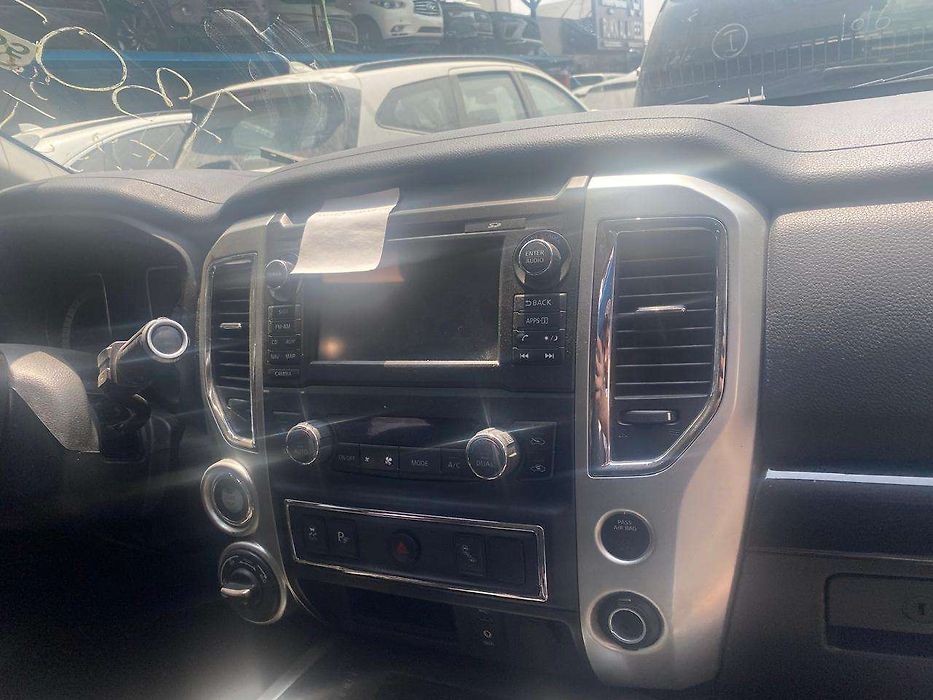 Dashboard  - 2017 Nissan Titan