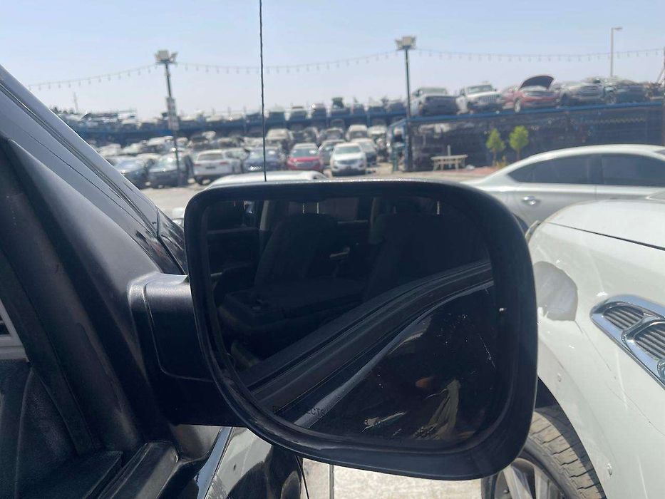 Side Mirror (RH) - 2018 Nissan Titan