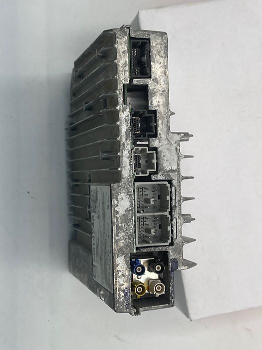 Radio control module - 2019 Cadillac XTS Luxury FWD