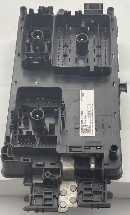 Fuse box - 2019 Chevrolet Impala Premier (2LZ)