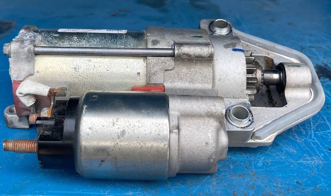 Starter motor - 2022 Lincoln Aviator Reserve