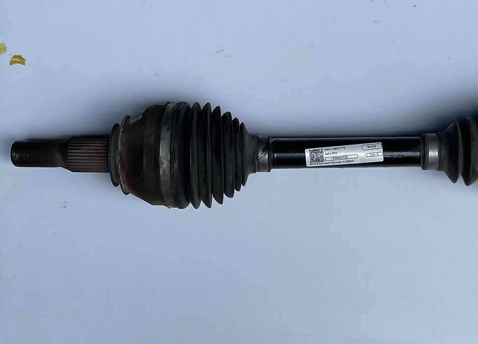 Axle (RH) - 2019 Chevrolet Traverse LT Cloth