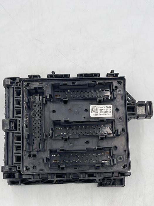 Fuse box - 2018 Chevrolet Traverse LT Cloth