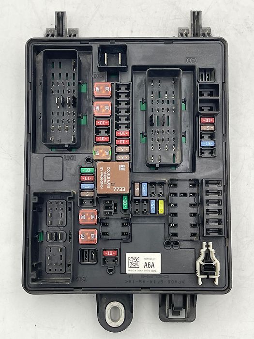 Fuse box - 2013 Cadillac ATS Standard RWD