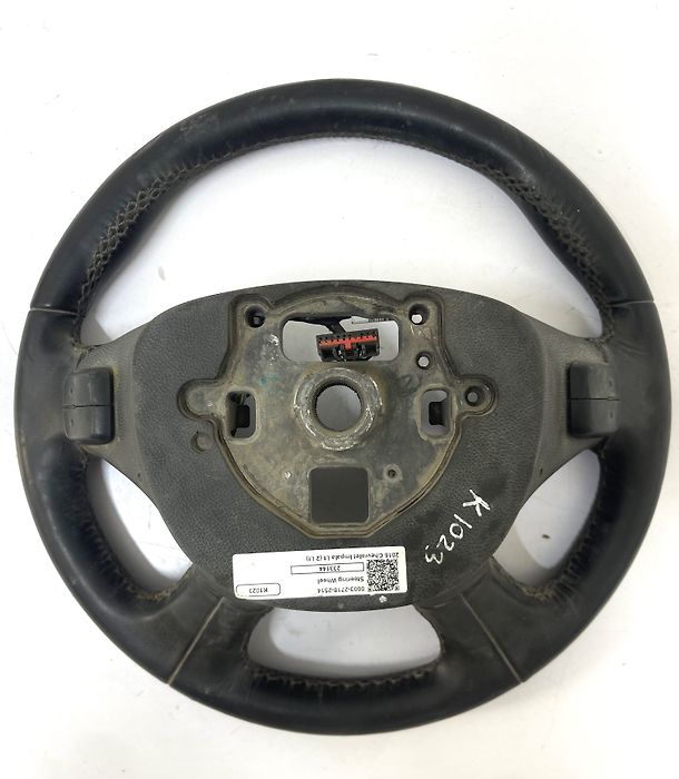 Steering wheel - 2016 Chevrolet Impala LT (2LT)