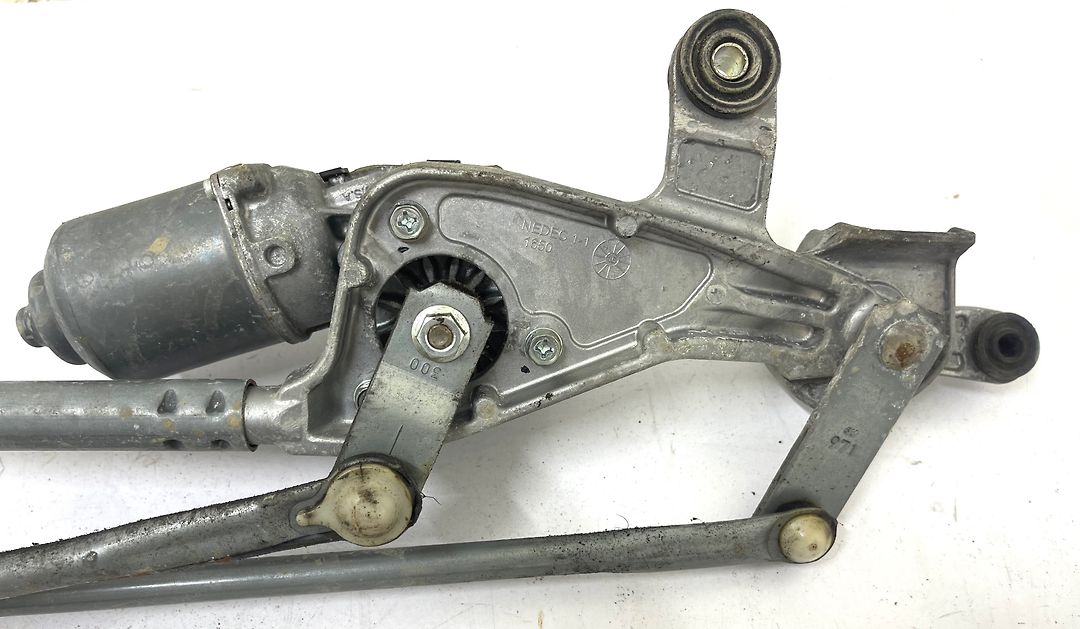 Windshield wiper motor) - 2012 Ford Explorer Base