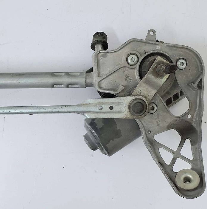 Windshield wiper motor) - 2021 Ford Bronco Sport BIG BEND