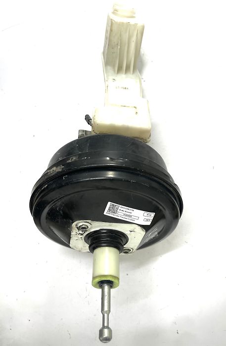 Brake booster - 2020 Chevrolet Traverse LT Cloth