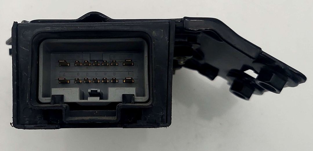 Steering Wheel Heated Control Module - 2017 Lincoln MKX Reserve