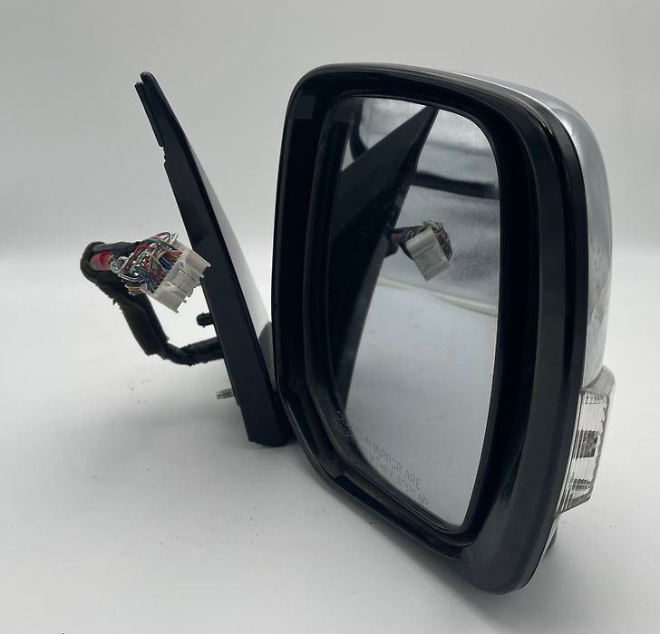 Side Mirror (RH) - 2012 Infiniti QX56