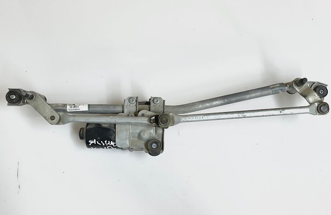 Windshield wiper motor) - 2020 Ford Mustang I4 Coupe