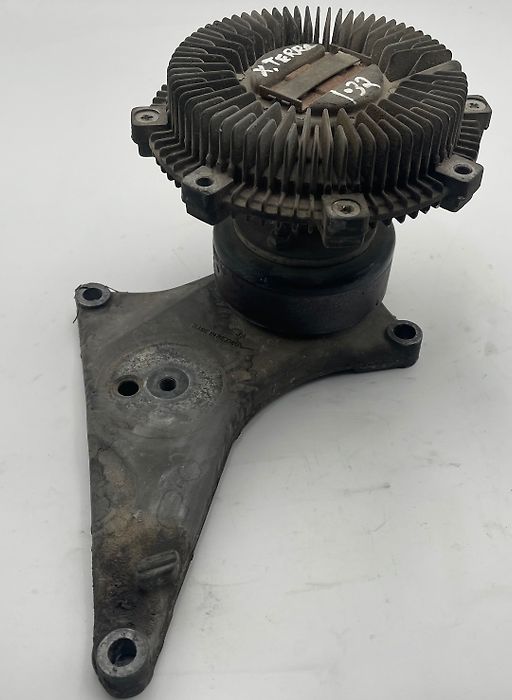 Fan clutch - 2008 Nissan Xterra