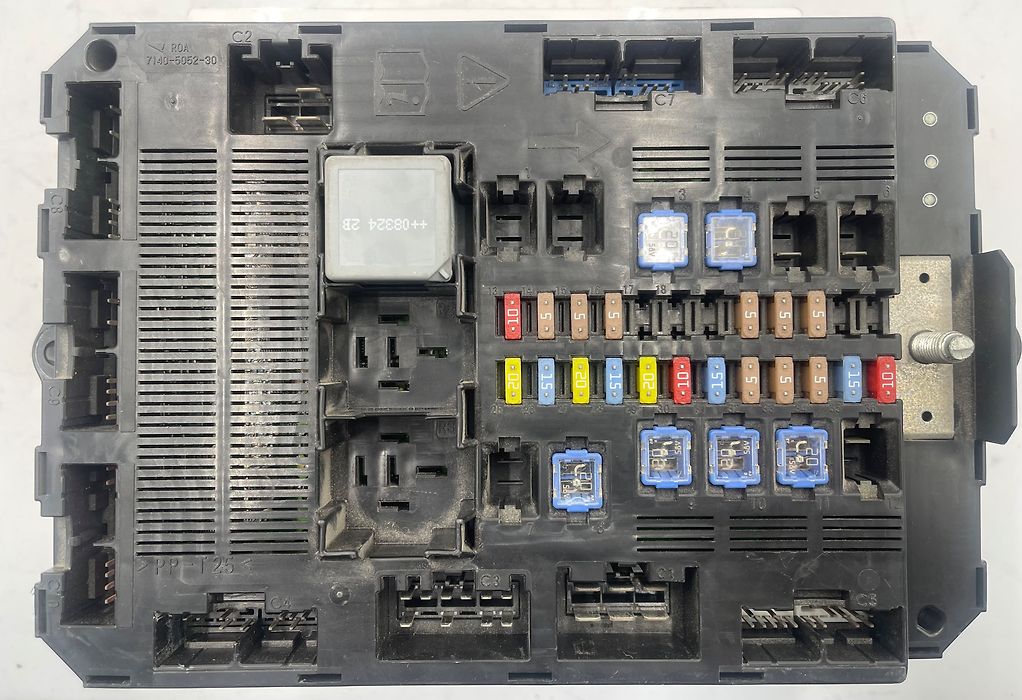 Body Control Module/BCM - 2011 Jaguar XF