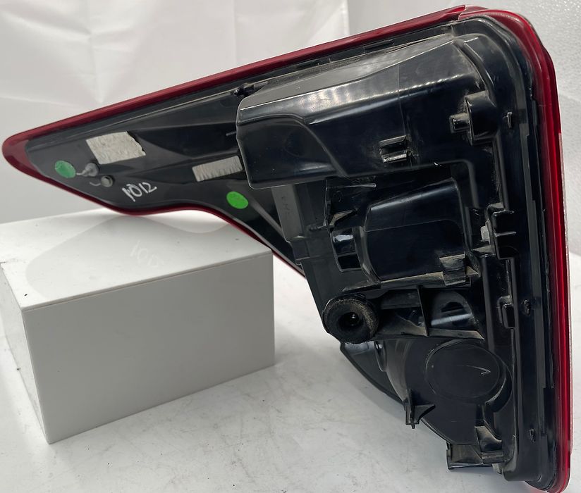 Tail Light (RH) - 2020 Ford Explorer