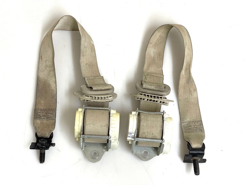 Seat belt rear - 2020 Lincoln Aviator Reserve