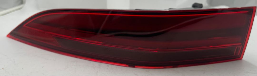 Tail Light (LH) - 2018 Jaguar E-Pace