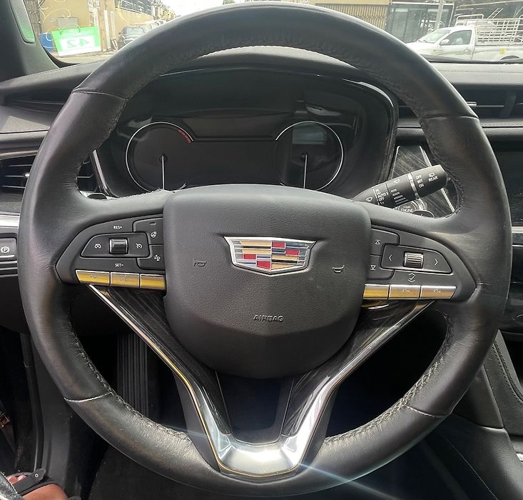 Steering wheel - 2020 Cadillac XT6 Premium Luxury