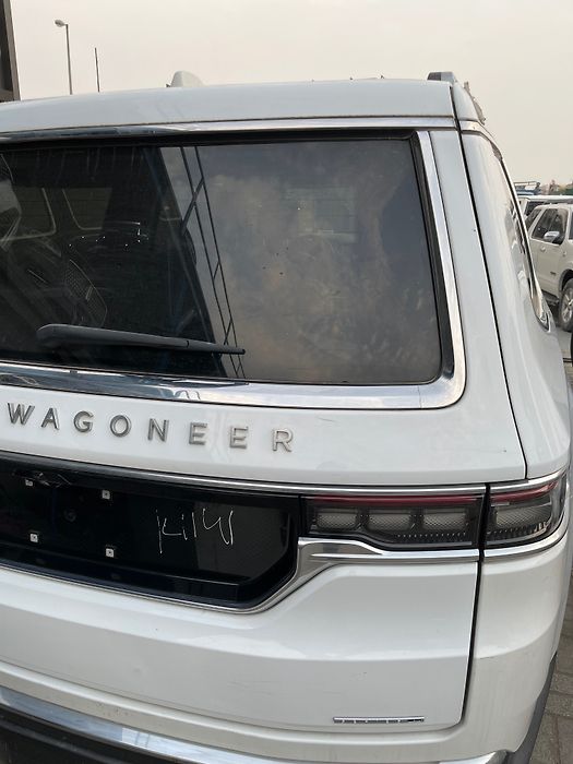 Trunk/hatch/tailgate - 2022 Jeep Grand Wagoneer Series I