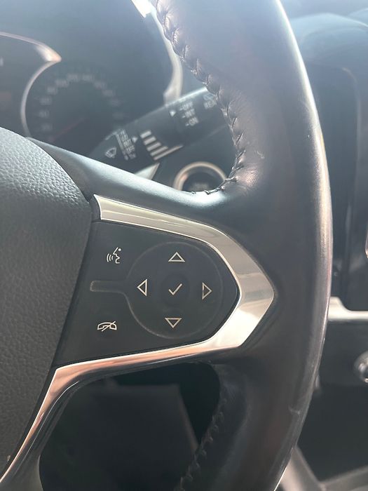 Steering wheel - 2019 Chevrolet Traverse