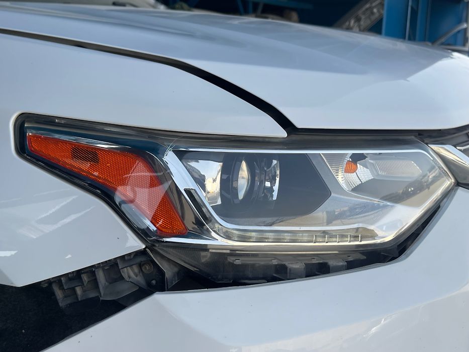 Headlight (RH) - 2019 Chevrolet Traverse