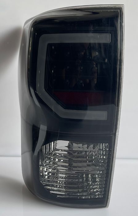 Tail Light (LH) - 2010 Toyota Tundra SR5