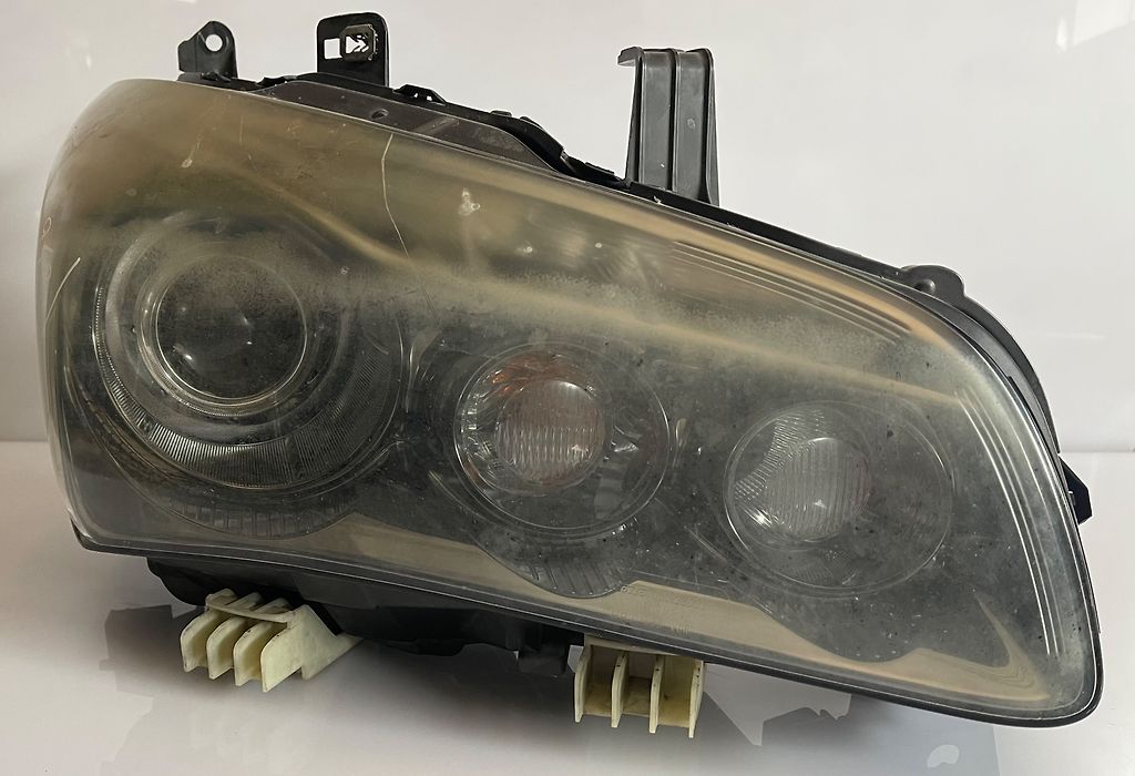 Headlight (RH) - 2013 Infiniti QX56