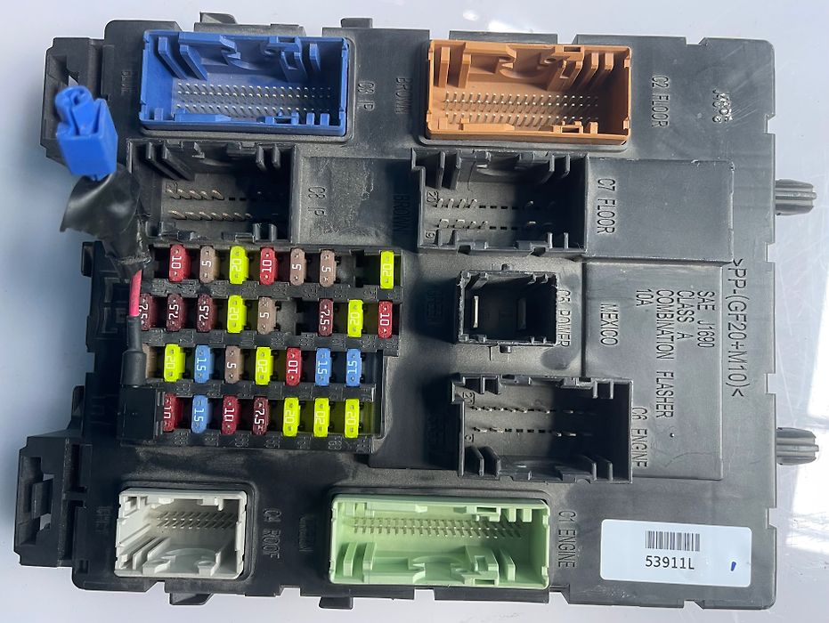 Fuse box - 2011 Ford F-150