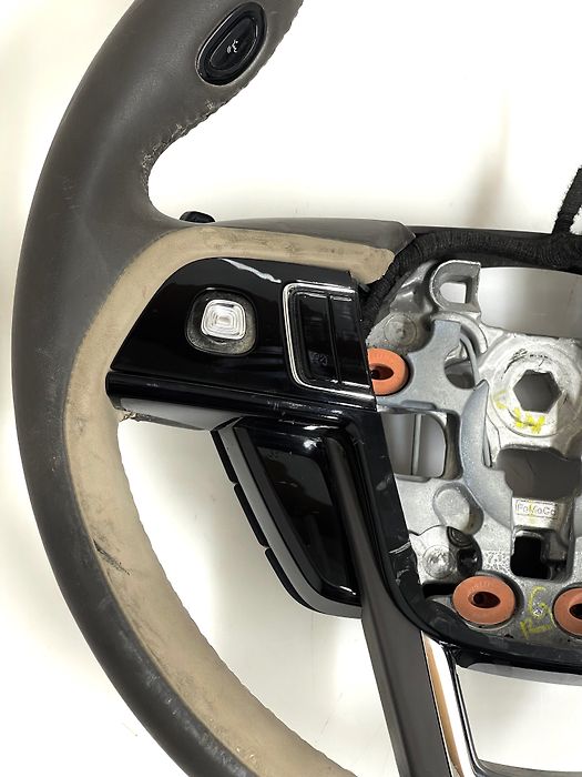 Steering wheel - 2020 Lincoln Corsair Reserve