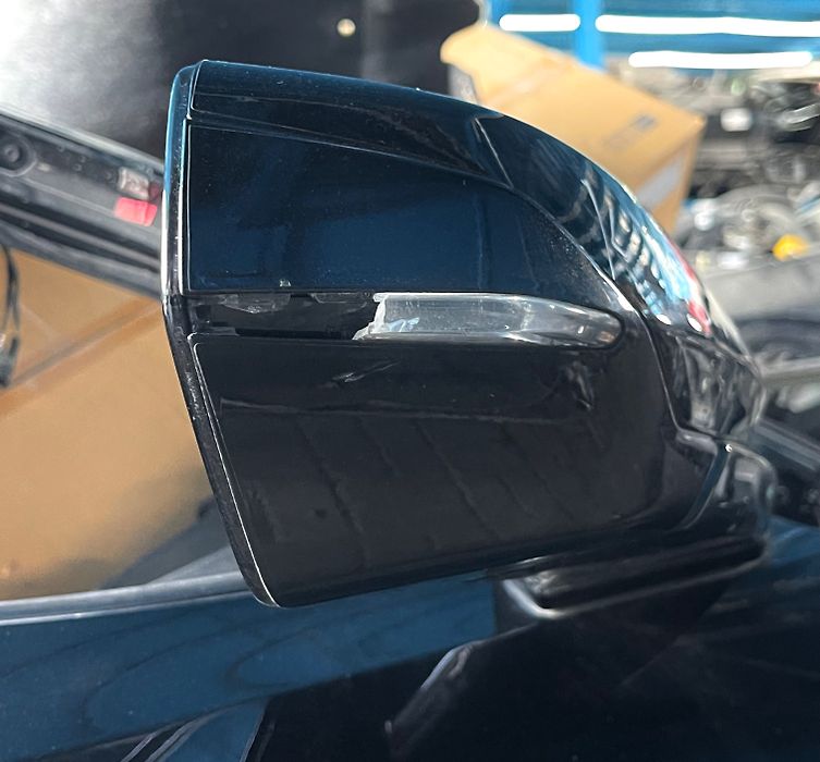 Side Mirror (RH) - 2021 Chevrolet Corvette Preferred 2LT