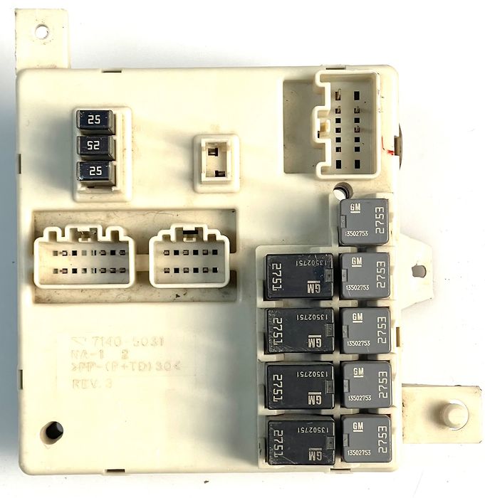 Fuse box - 2015 GMC Acadia