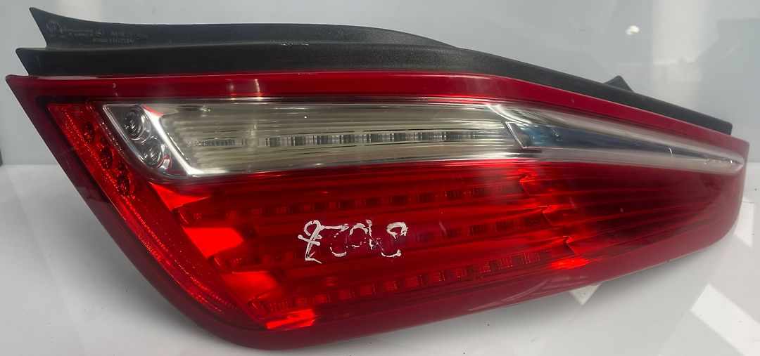 Tail Light (RH) - 2015 Jaguar XJL