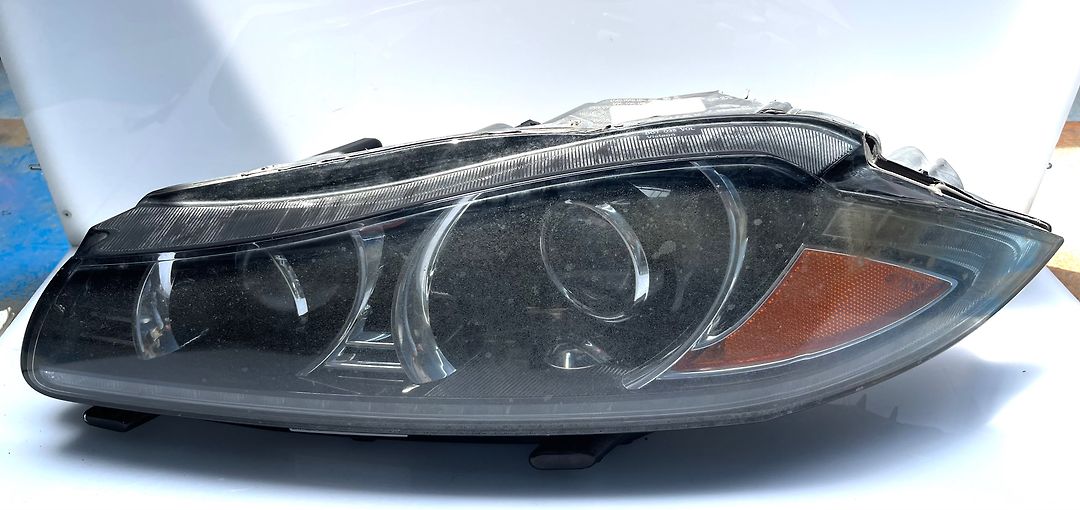 Headlight (LH) - 2012 Jaguar XF