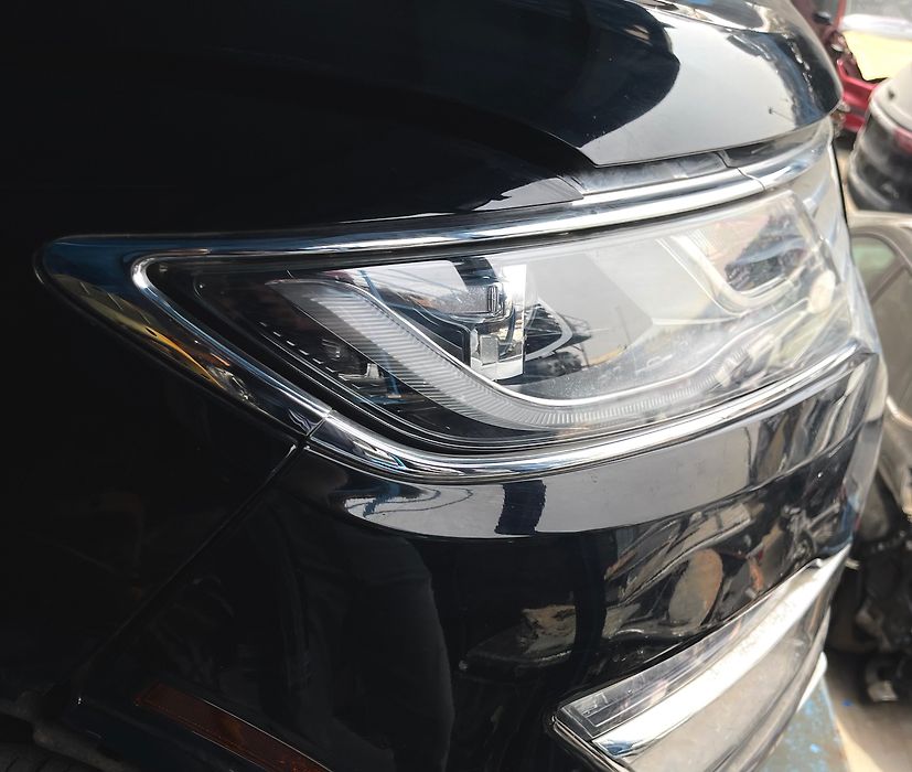 Headlight (RH) - 2016 Lincoln MKC Reserve