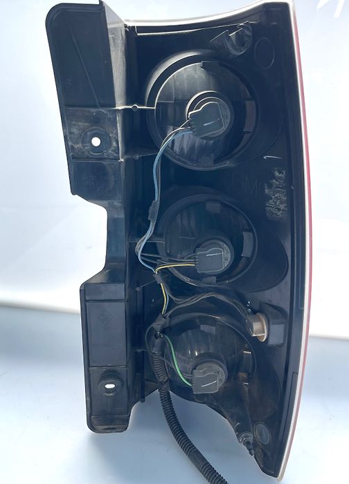 Tail Light (LH) - 2007 GMC DENALI