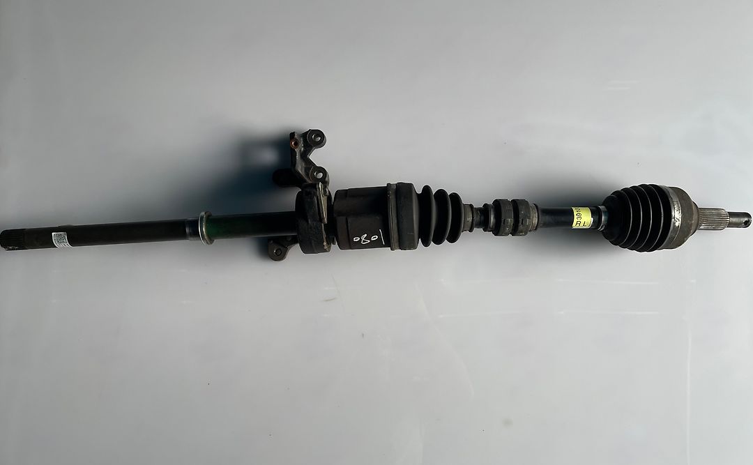 Axle (RH) - 2013 Nissan Pathfinder