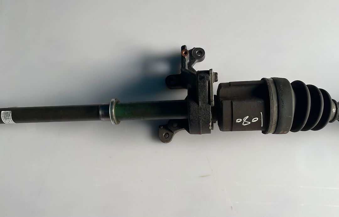 Axle (RH) - 2013 Nissan Pathfinder