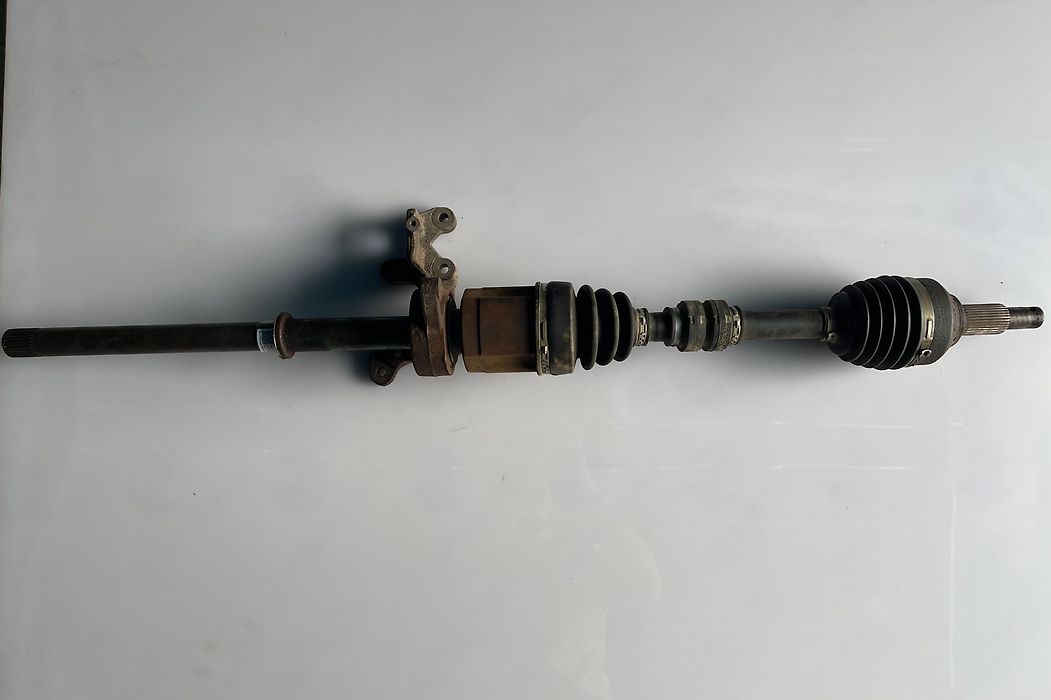 Axle (RH) - 2013 Nissan Pathfinder