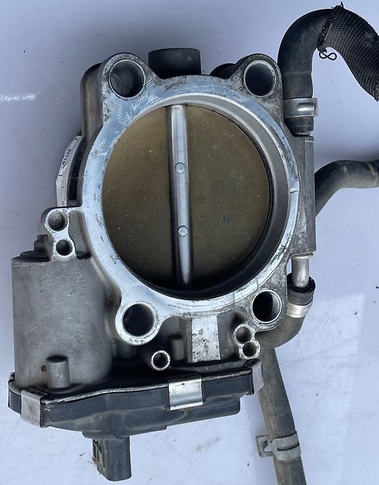 Throttle body - 2014 Land Rover RANGE ROVER VOGUE