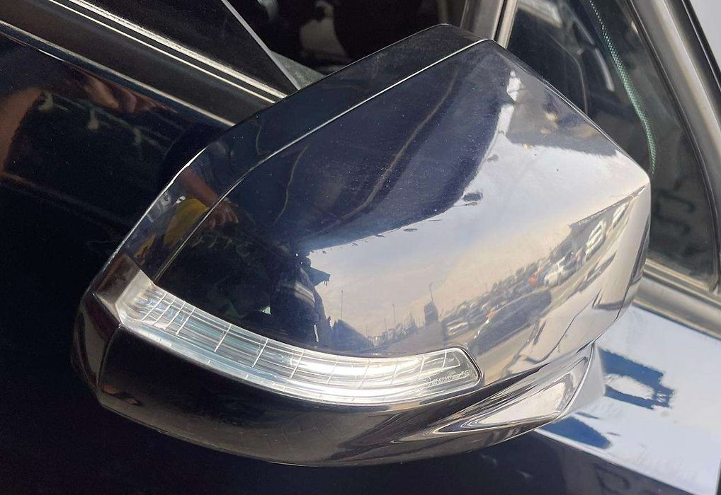 Side Mirror (RH) - 2020 Chevrolet Blazer