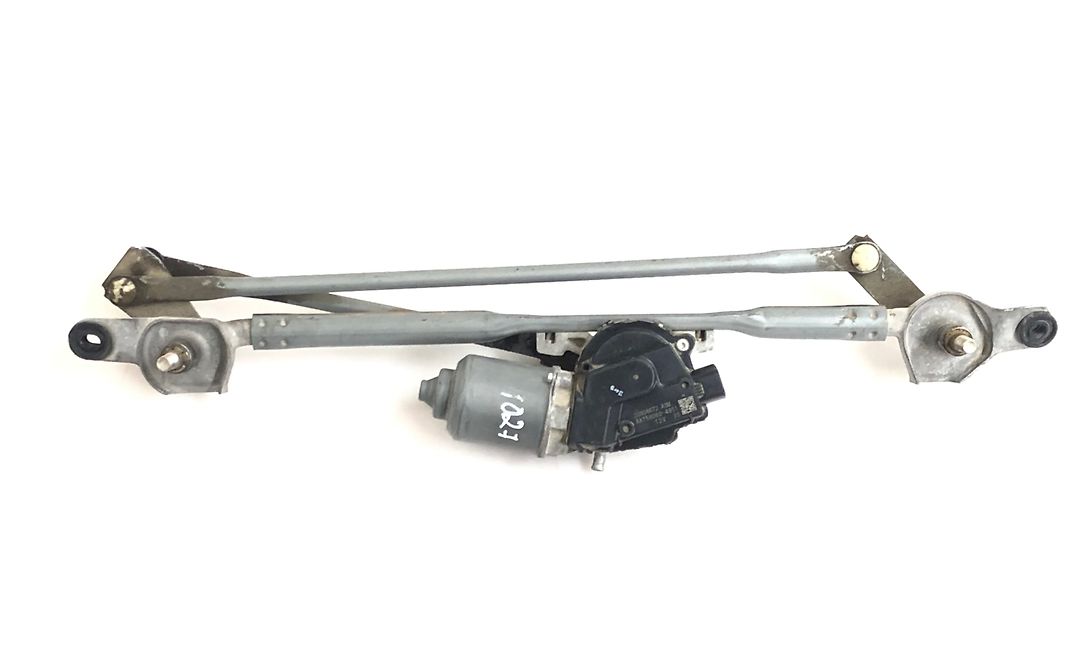 Windshield wiper motor) - 2015 Cadillac ATS Standard RWD