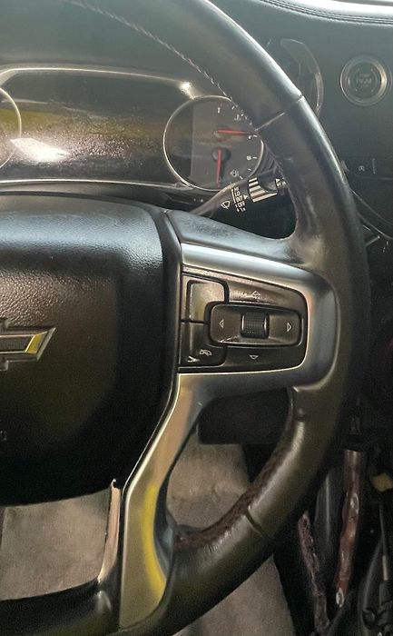 Steering wheel - 2020 Chevrolet Blazer