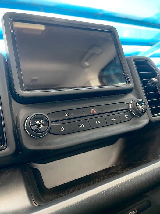 Info-gps-tv screen - 2021 Ford Bronco Sport BASE