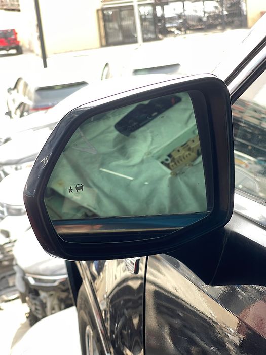 Side Mirror (LH) - 2017 Cadillac XT5