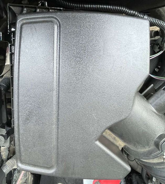 Air cleaner box - 2017 Ford Edge